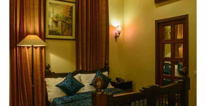 Hotel 233 Park Street Kalküta Dış mekan fotoğraf